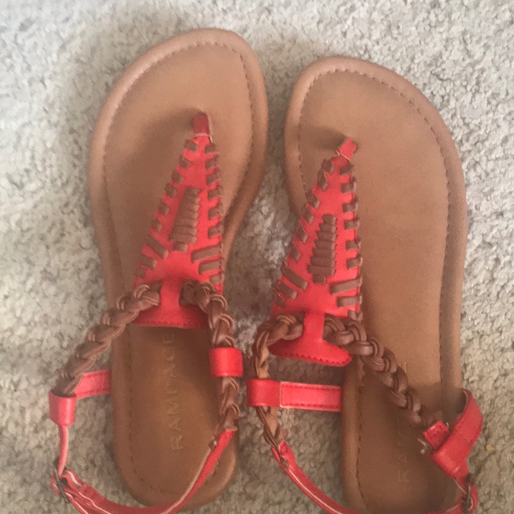 Sandals. Rampage. Salmon color.